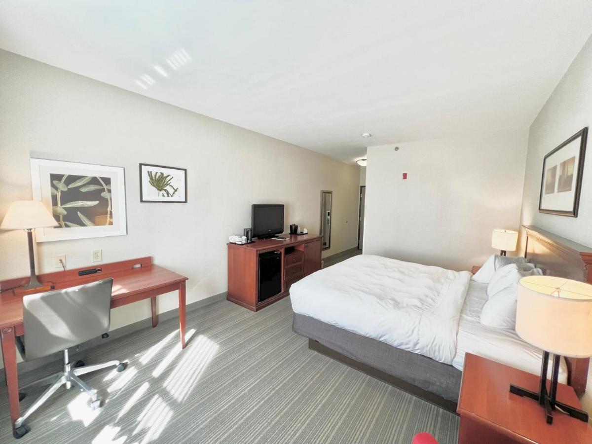 Country Inn & Suites By Radisson, Emporia, Va エクステリア 写真